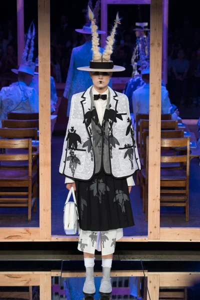 Look 23